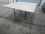 Vierkante bureau / tafel 160x160  kantoor, Huis en Inrichting, Bureaus, Ophalen, Zo goed als nieuw