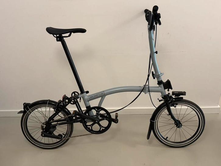 Brompton P-Line 4V Lunar Ice – Nieuwstaat | Extra’s, Fietsen en Brommers, Fietsen | Vouwfietsen, Zo goed als nieuw, Brompton, 16 tot 18 inch