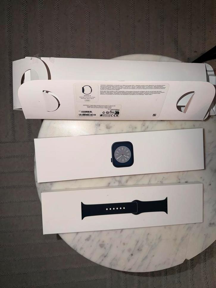 Apple Watch Series 8 41mm - Nieuwstaat!, Sieraden, Tassen en Uiterlijk, Smartwatches, Zo goed als nieuw, iOS, Zwart, Hartslag