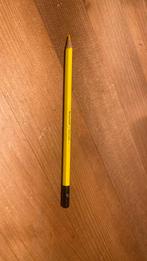 Bruynzeel potlood geel, Hobby en Vrije tijd, Potlood of Stift, Zo goed als nieuw, Verzenden