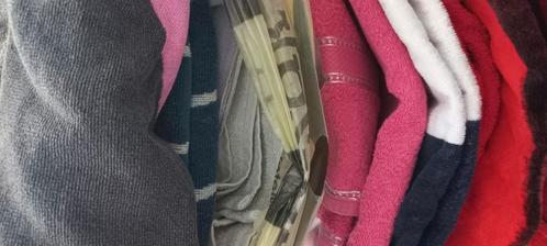 grote zak met handdoeken badlakens, Huis en Inrichting, Badkamer | Badtextiel en Accessoires, Gebruikt, Handdoek, Overige kleuren