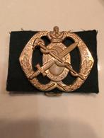 Regiment Geneeskundige Troepen barret embleem, Ophalen of Verzenden, Landmacht, Nederland, Embleem of Badge