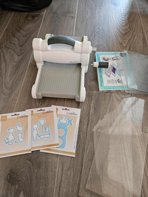 Sizzix big shot en heel veel snijmallen, Hobby en Vrije tijd, Kaarten | Zelf maken, Pons of Mal, Overige thema's, Ophalen