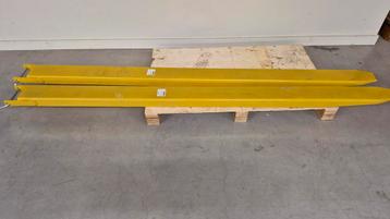 Heftruck Verlenglepels 2.4m - Gesloten Type beschikbaar voor biedingen