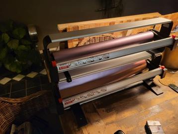 Papierrolhouder (s) tafelmodel 60 cm, Inpakpapierhouder beschikbaar voor biedingen