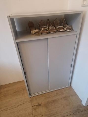 Spiksmed ikea grijs kastje smal