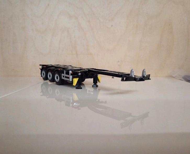 Container chassis oplegger WSI, Hobby en Vrije tijd, Modelauto's | 1:50, Nieuw, Bus of Vrachtwagen, Wsi, Ophalen of Verzenden
