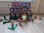 Lego Friends manege / paardrijclub 41126, Kinderen en Baby's, Speelgoed | Duplo en Lego, Ophalen of Verzenden, Zo goed als nieuw