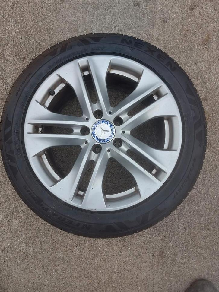Mercedes Velgen + Banden - Set van 4, Auto-onderdelen, Banden en Velgen, Banden en Velgen, 17 inch, 245 mm, Personenwagen, Gebruikt