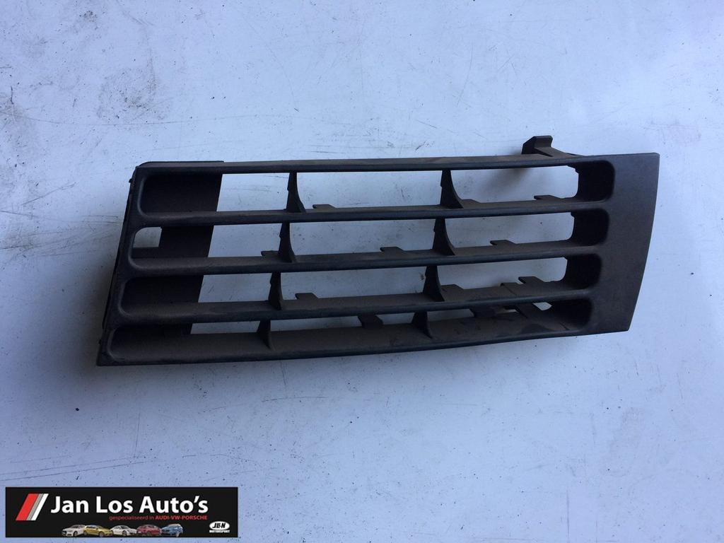 Bumperrooster linksvoor Audi A4 B5 ('95-'01) 8D0807345AA, Ophalen of Verzenden, Gebruikt, Audi