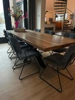 Eiken houten tafel met zwart stalen kruispoot, Huis en Inrichting, Tafels | Eettafels, Ophalen, Gebruikt, Eikenhout, 200 cm of meer