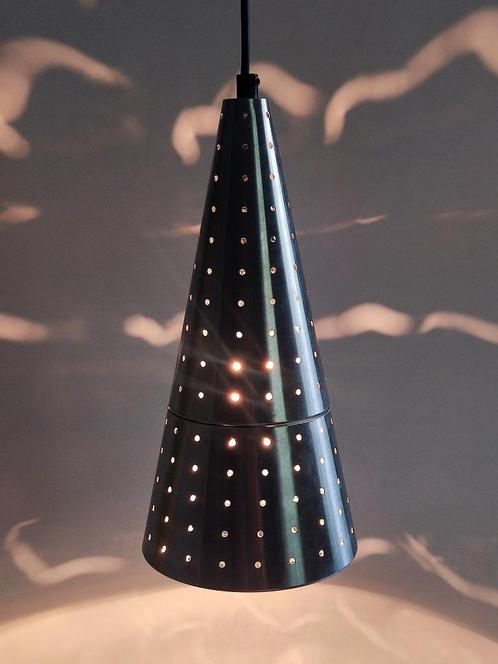 hanglamp cone Vormalux, Huis en Inrichting, Lampen | Hanglampen, Zo goed als nieuw, Minder dan 50 cm, Metaal, Overige materialen