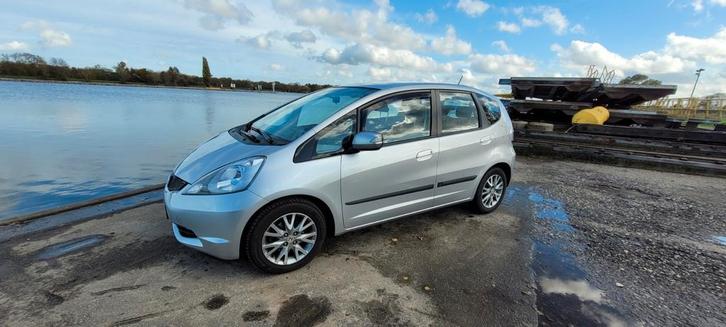 Honda Jazz 1.4 i-VTEC – Betrouwbare en zuinige auto, Auto's, Honda, Particulier, Jazz, Benzine, B, Hatchback, Handgeschakeld, Origineel Nederlands