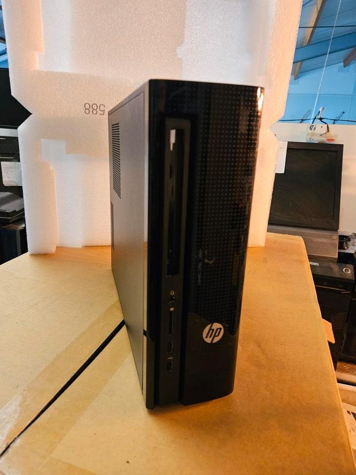 Hp slimeline desktop lege pc kast, Computers en Software, Computerbehuizingen, Gebruikt, Ophalen of Verzenden