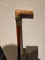 Antieke wandelstok met bewerkte handgreep gewei, Diversen, Wandelstokken, Ophalen of Verzenden