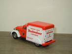 1937 Dodge Airflow The Budweiser - Matchbox YVT02-M, Hobby en Vrije tijd, Verzenden, Zo goed als nieuw, Auto, Matchbox
