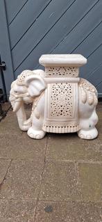 Vintage  plantentafel olifant van keramiek, Ophalen of Verzenden, Zo goed als nieuw