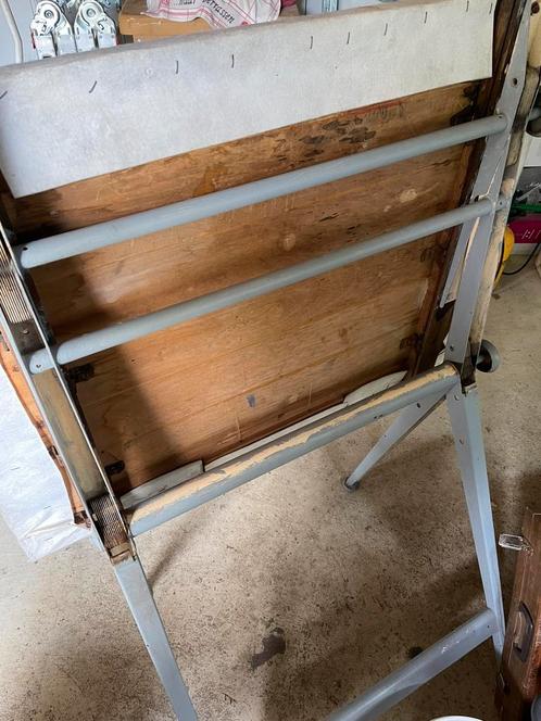 Vintage tekentafel van Friso Kramer en Wim Rietveld, Doe-het-zelf en Verbouw, Tekentafels, Gebruikt, Minder dan 130 cm, Ophalen of Verzenden