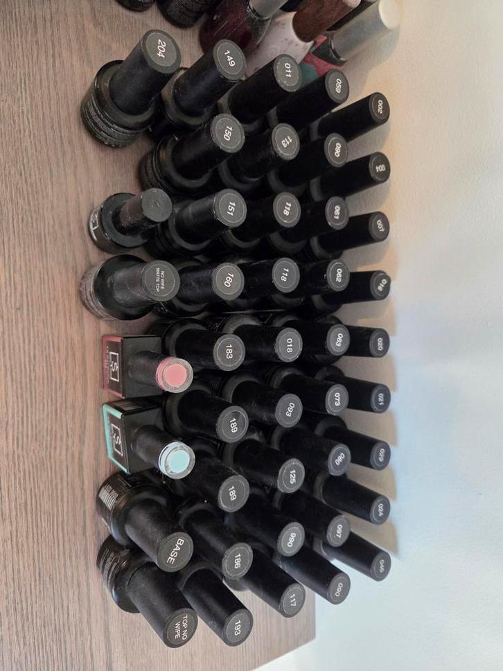 Gellak en benodigdheden te koop, Sieraden, Tassen en Uiterlijk, Uiterlijk | Cosmetica en Make-up, Zo goed als nieuw, Handen en Nagels
