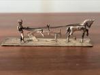 Miniatuur zilver paard met landploeger, Antiek en Kunst, Verzenden, Zilver