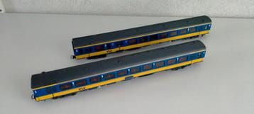 2 Stuks piko wagons 97630-97632 beschikbaar voor biedingen