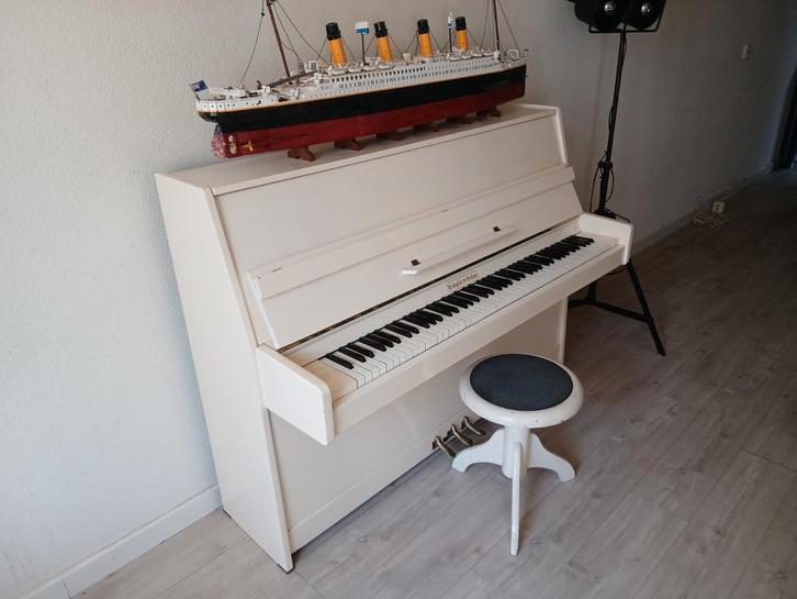 Witte Sängler & Söhne Piano, Muziek en Instrumenten, Piano's, Gebruikt, Piano, Wit, Hoogglans, Ophalen