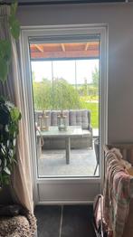 Kunsstof raamkozijn inclusief glas 236x102, Ophalen, Gebruikt, Raamkozijn, Inclusief glas