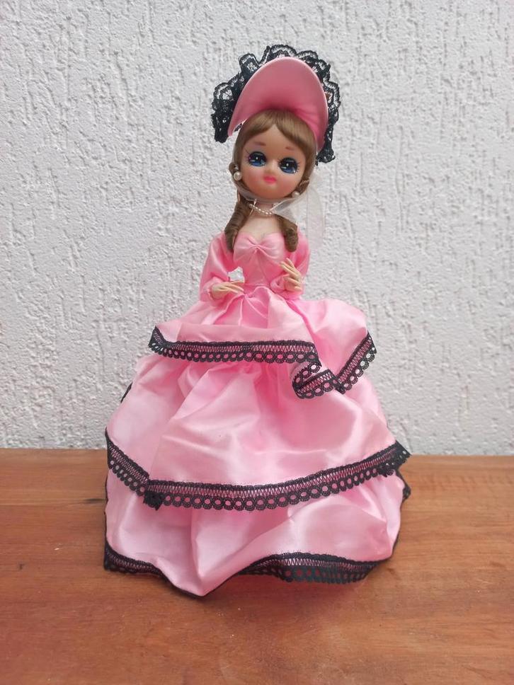 Leuke Bradley Doll. Korea. Vintage. Kitsch pop, Verzamelen, Poppen, Gebruikt, Overige typen, Ophalen of Verzenden