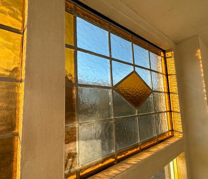 Glas in Lood, geplaats tussen HR++ glas (1935), Doe-het-zelf en Verbouw, Glas en Ramen, Gebruikt, Gevelraam of Ruit, Minder dan 80 cm