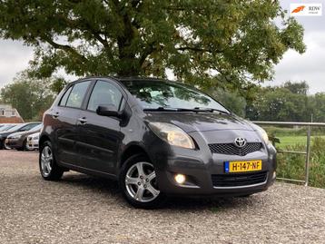 Toyota Yaris 1.0 VVTi Acces | Airco + 5-drs Nu € 3.450,-! beschikbaar voor biedingen
