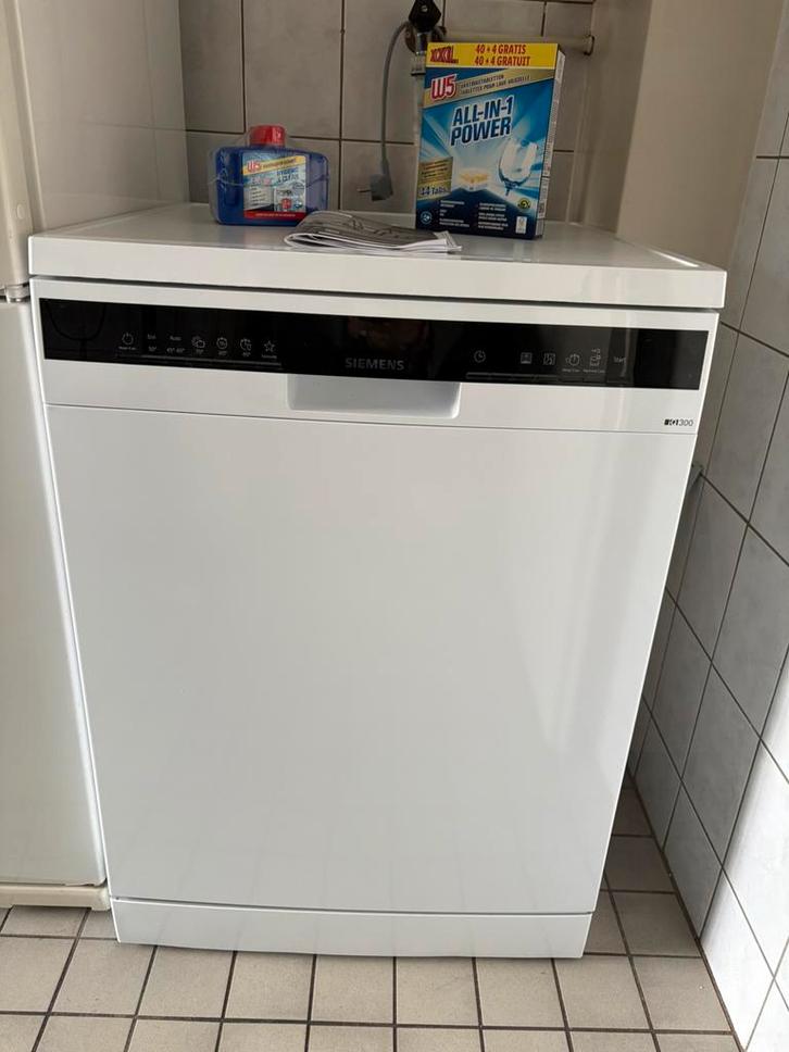 Siemens vaatwasser, Witgoed en Apparatuur, Vaatwasmachines, Zo goed als nieuw, 85 tot 90 cm, Ophalen