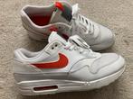 Nike Air Max 1 SE Team Orange maat 45, Gedragen, Ophalen of Verzenden, Wit, Sneakers of Gympen