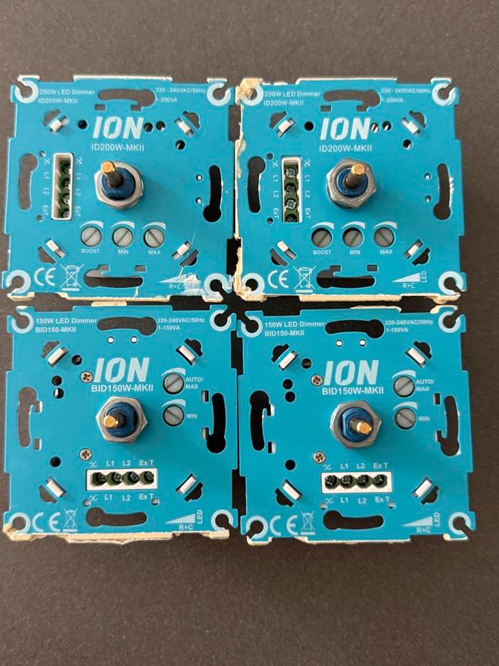 ION LED Dimmers - Diverse modellen, Doe-het-zelf en Verbouw, Elektra en Kabels, Gebruikt, Schakelaar, Ophalen of Verzenden