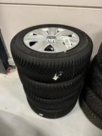 WINTERBANDEN MET VOLKSWAGEN KAPPEN SPLINTERNIEUW MICHELLIN, 16 inch, 205 mm, Winterbanden, Ophalen of Verzenden