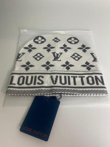 Louis Vuitton muts beschikbaar voor biedingen