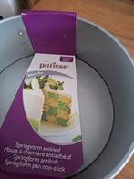 Nieuwe springvorm  22cm silvertop, Huis en Inrichting, Ophalen of Verzenden, Nieuw