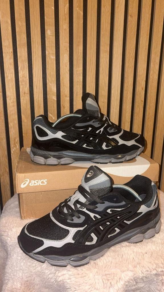 ASICS Sneakers – Maat 43, Kleding | Heren, Schoenen, Zo goed als nieuw, Ophalen of Verzenden