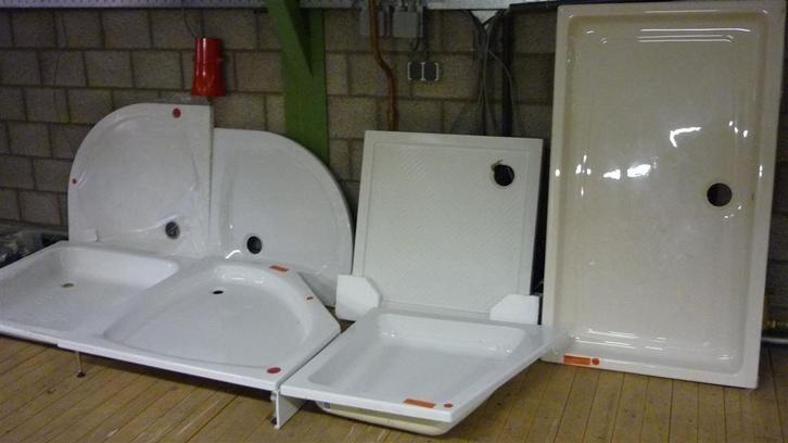 654. Douchebakken douche douchebak douchevloer, Huis en Inrichting, Badkamer | Complete badkamers, Nieuw, Ophalen
