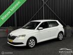 Skoda Fabia 1.0 Active NAP|Airco|Trekhaak|Carplay|APK✅, Gebruikt, 540 kg, Met garantie (alle), Origineel Nederlands