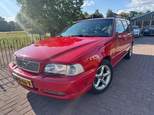 Volvo V70 V70 2.4 Turbo *NETTE AUTO-207.000KM Automaat/Young, Auto's, Volvo, Bedrijf, V70, ABS, Airbags, Boordcomputer, Centrale vergrendeling