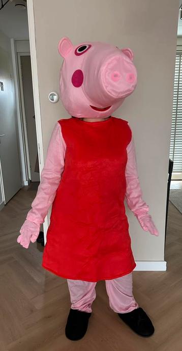 Mascotte peppa pig verhuur verkleed beschikbaar voor biedingen