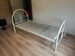 ijzeren bed, Huis en Inrichting, Slaapkamer | Bedden, Ophalen, 90 cm, Eenpersoons, Wit
