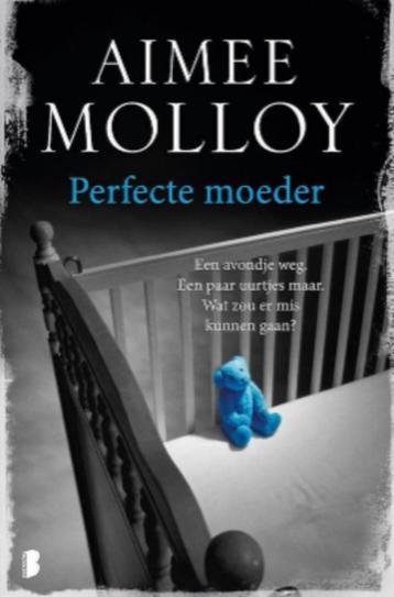 Aimee Molloy - Perfecte moeder beschikbaar voor biedingen