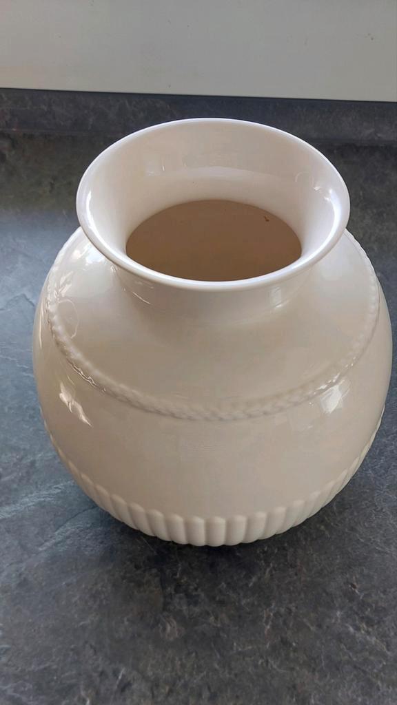 Wedgwood Edme Bolvaas 20cm - Nieuwstaat, Huis en Inrichting, Keuken | Servies, Zo goed als nieuw, Overige typen, Wedgwood, Keramiek