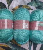 3 bollen wol xl groen, Ophalen of Verzenden, Nieuw, Breien of Haken, Wol of Garen