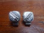 Paar apart vormgegeven vintage manchetknopen, Ophalen of Verzenden, Dames