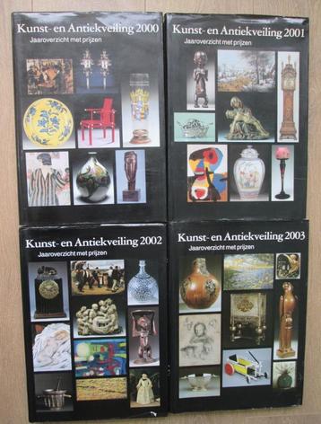 4 x Kunst- en Antiekveiling 2000 t & m 2003 Jaaroverzicht beschikbaar voor biedingen