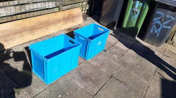 Opbergbakken beschikbaar voor biedingen