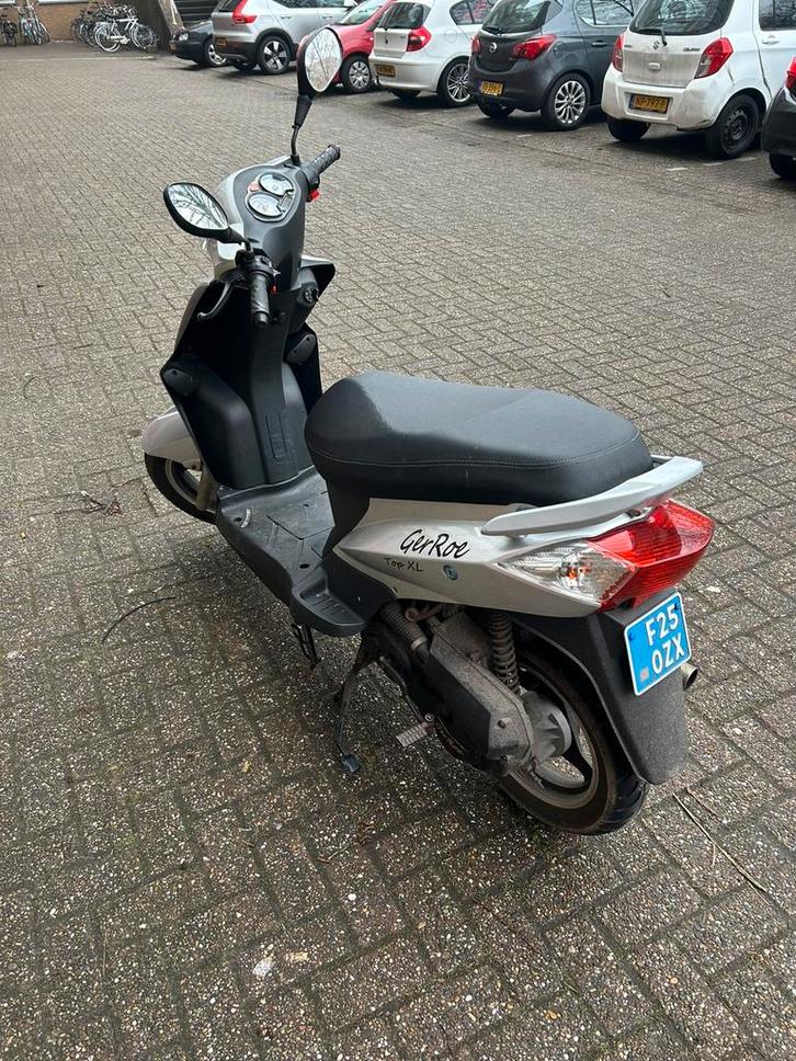 Scooter aangeboden, Fietsen en Brommers, Scooters | Overige merken, Gebruikt, Benzine, Ophalen of Verzenden
