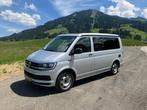 Volkswagen California 2.0 TDI 110KW 4MOTION DSG 2016 Grij, Auto's, Automaat, 2492 kg, 4 stoelen, 2500 kg
